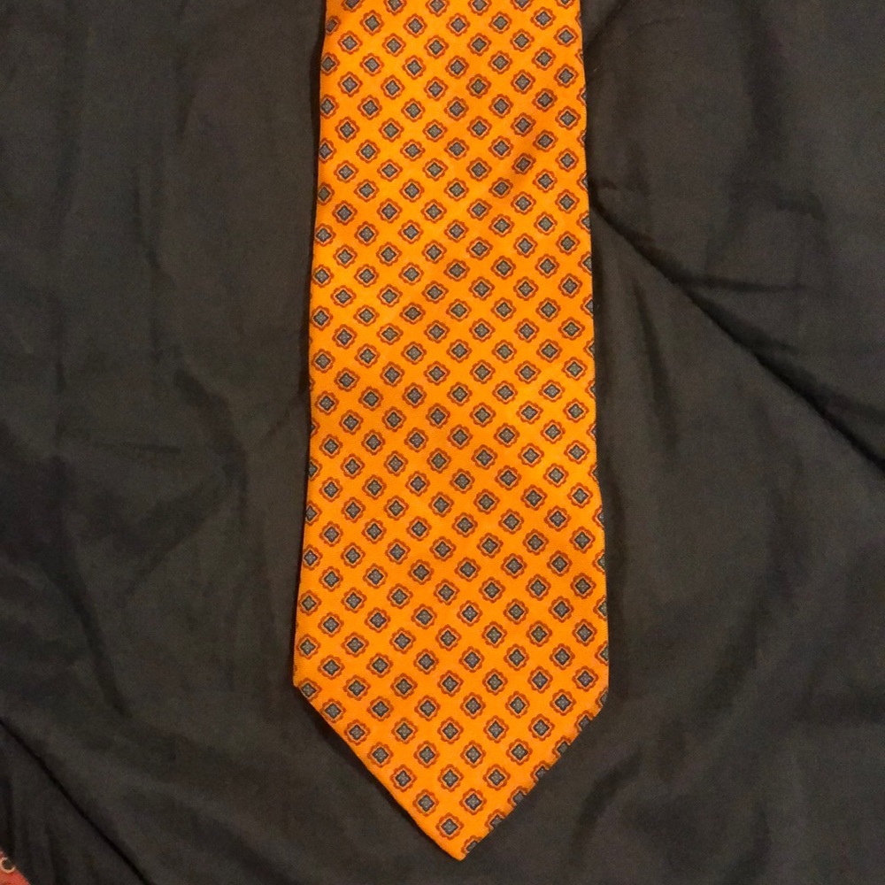 Brooks Brothers Pure Silk Foulard Tie